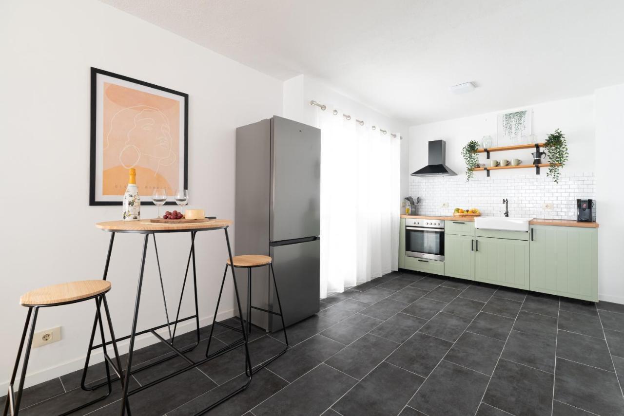 ヴィーゴModerno Apartamento Con Parkingアパートメント エクステリア 写真