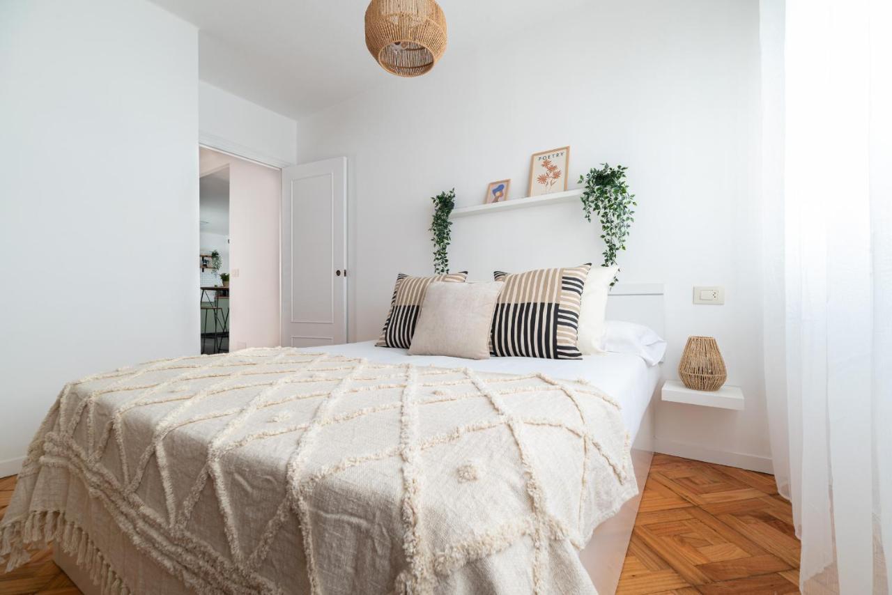 ヴィーゴModerno Apartamento Con Parkingアパートメント エクステリア 写真